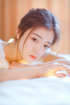 美女从头脱到脚的视频